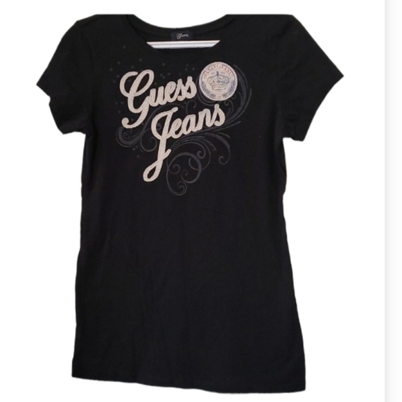 Guess Tops - Guess graphic tee